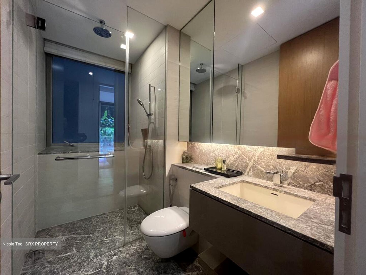 Hilltops (D9), Condominium #570909111